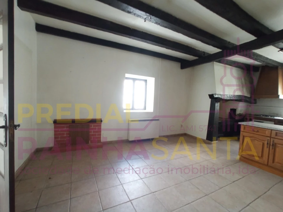 Moradia T5 para Venda em Abrunheira, Verride e Vila Nova da Barca Foto 8