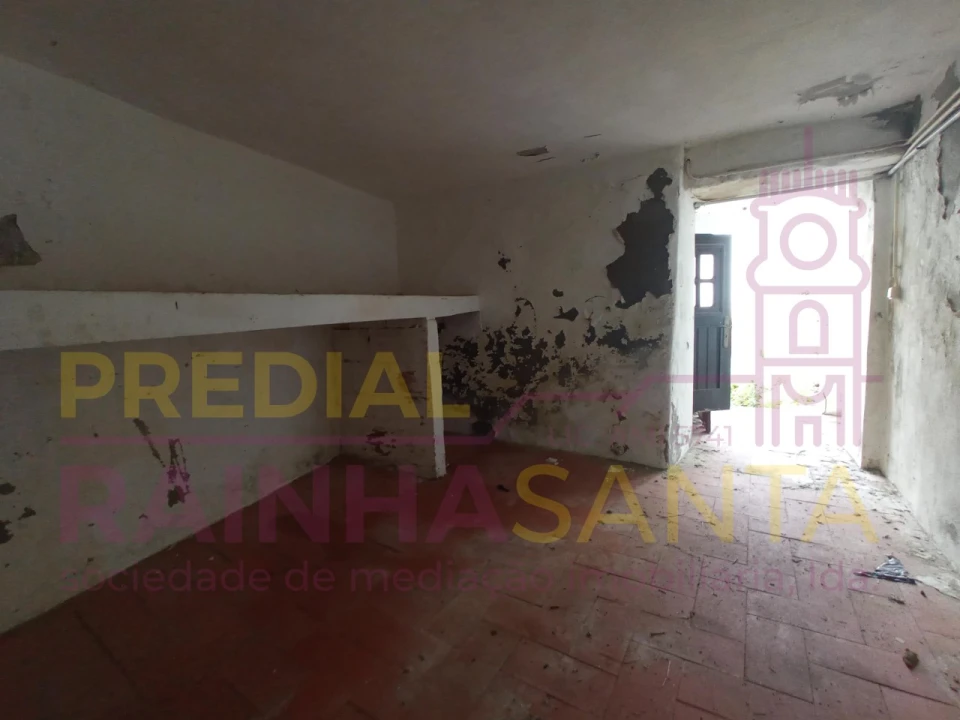 Moradia T5 para Venda em Abrunheira, Verride e Vila Nova da Barca Foto 24