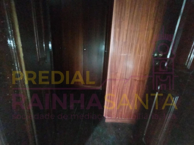 Moradia T5 para Venda em Abrunheira, Verride e Vila Nova da Barca Foto 17