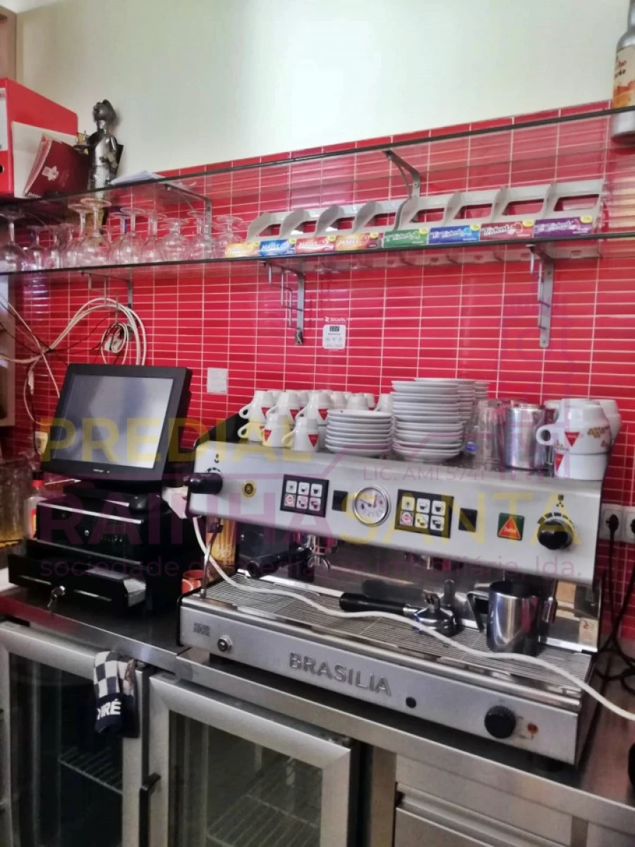 Loja para Venda em Sé Nova, Santa Cruz, Almedina e São Bartolomeu Foto 4