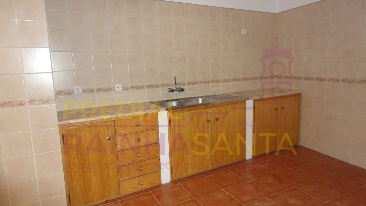 Moradia T2 para Venda em Souselas e Botão Foto 9