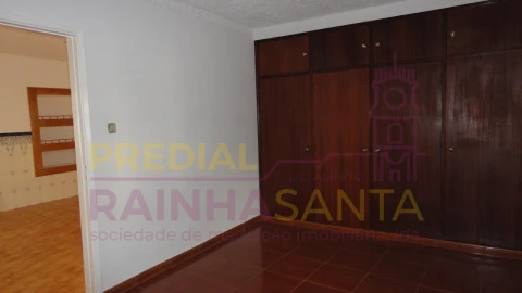 Moradia T2 para Venda em Souselas e Botão