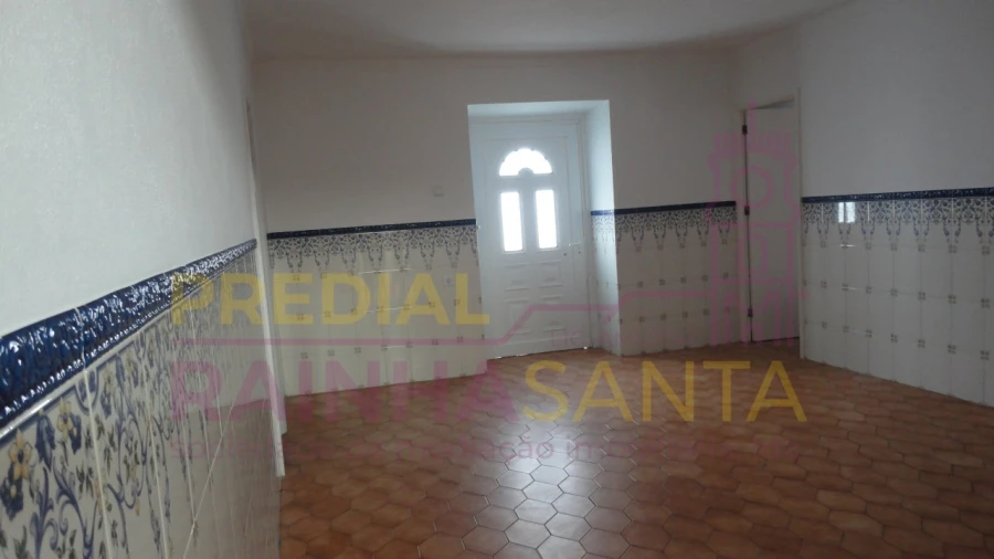 Moradia T2 para Venda em Souselas e Botão Foto 3