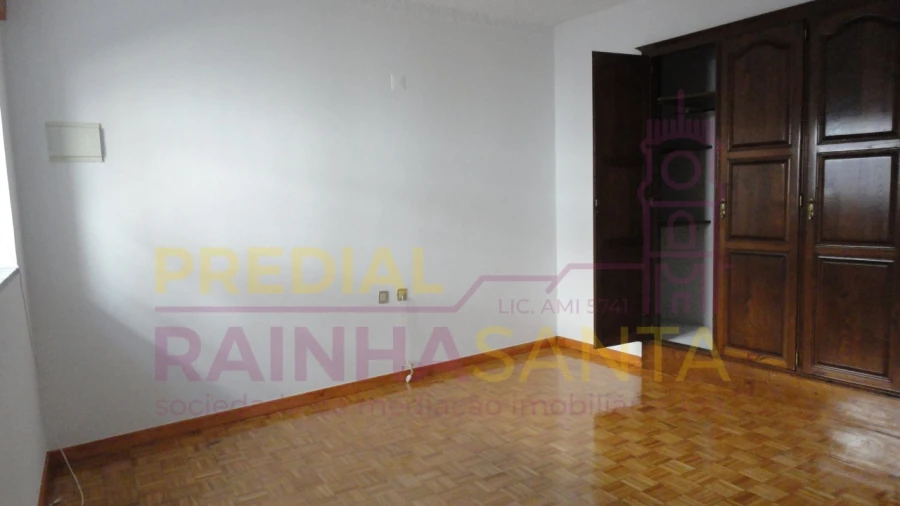 Moradia T2 para Venda em Souselas e Botão Foto 5