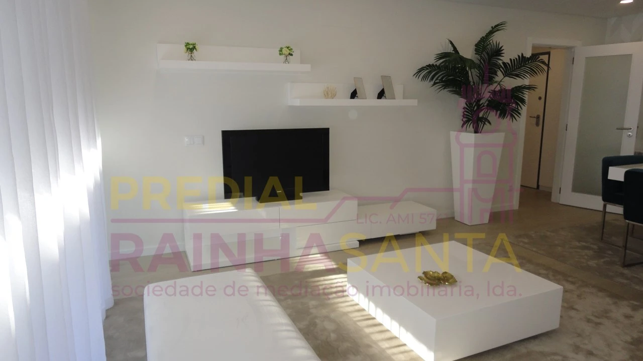 Apartamento T4 para Venda em Buarcos Foto 6