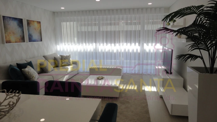 Apartamento T4 para Venda em Buarcos Foto 4