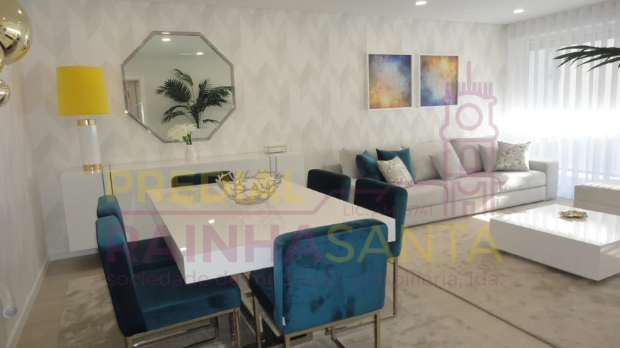 Apartamento T4 para Venda em Buarcos Foto 5