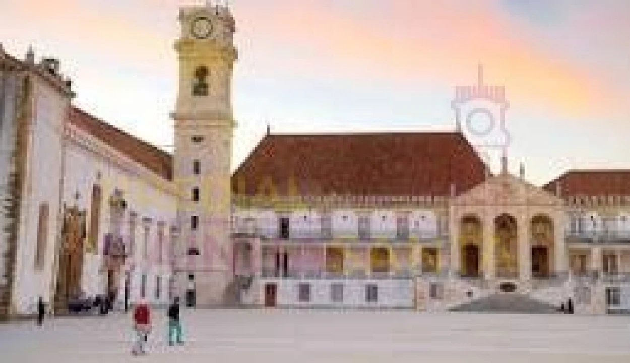 Apartamento T4 para Venda em Sé Nova, Santa Cruz, Almedina e São Bartolomeu Foto 12