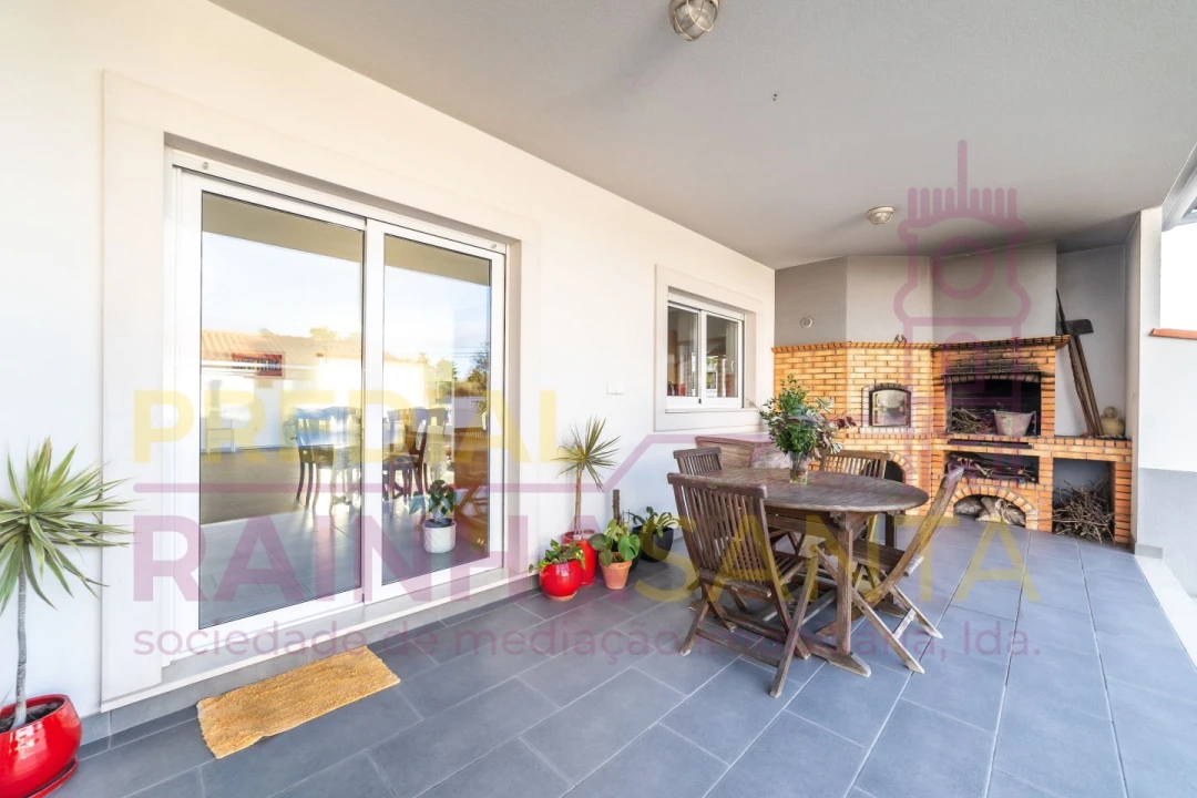 Moradia T3 para Venda em Cadima Foto 18