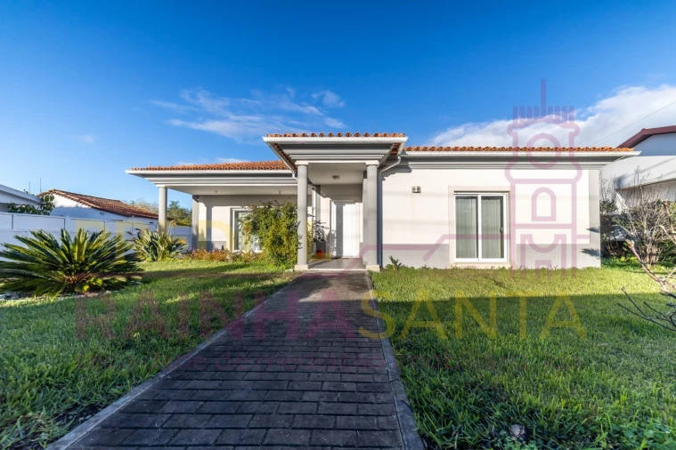 Moradia T3 para Venda em Cadima Foto 27