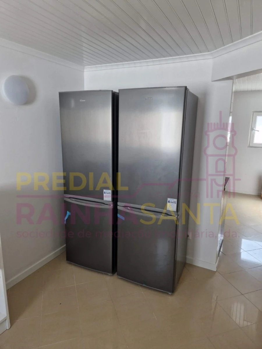 Moradia T9 para Venda em Ajuda Foto 8