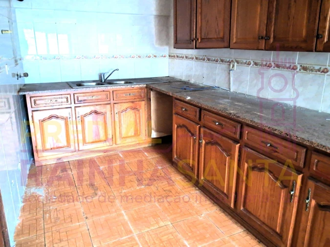 Moradia para Venda em Candosa Foto 5