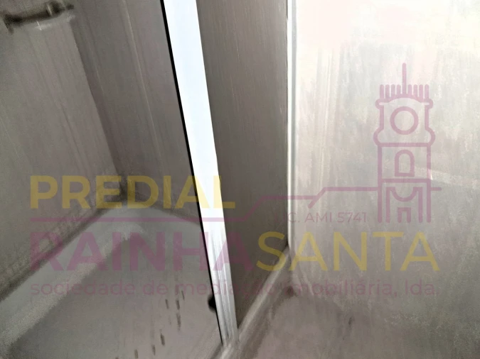 Moradia para Venda em Candosa Foto 15