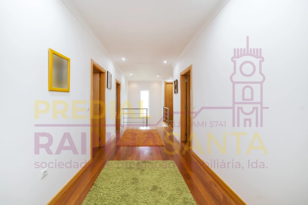 Moradia T3 para Venda em Gandaras Foto 16