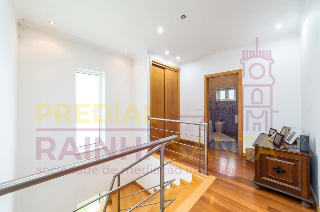 Moradia T3 para Venda em Gandaras Foto 17