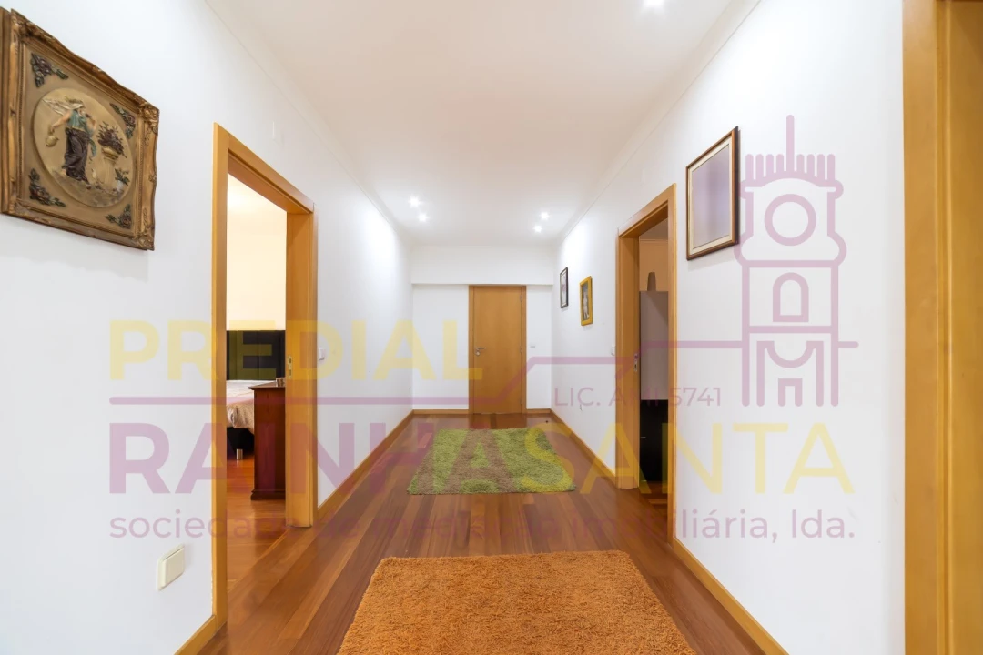 Moradia T3 para Venda em Gandaras Foto 19