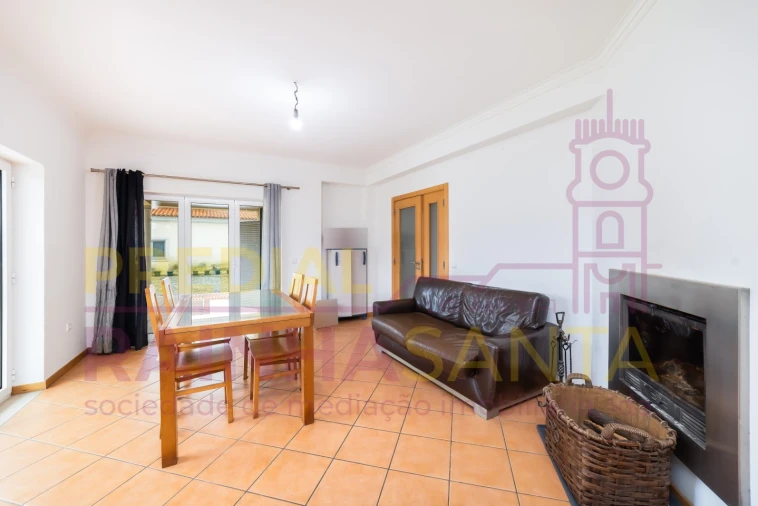 Moradia T3 para Venda em Gandaras Foto 6