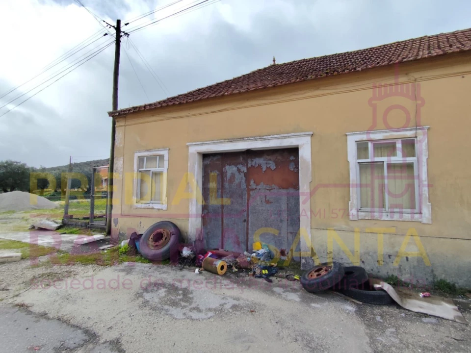 Loja para Venda em Arrimal e Mendiga Foto 7