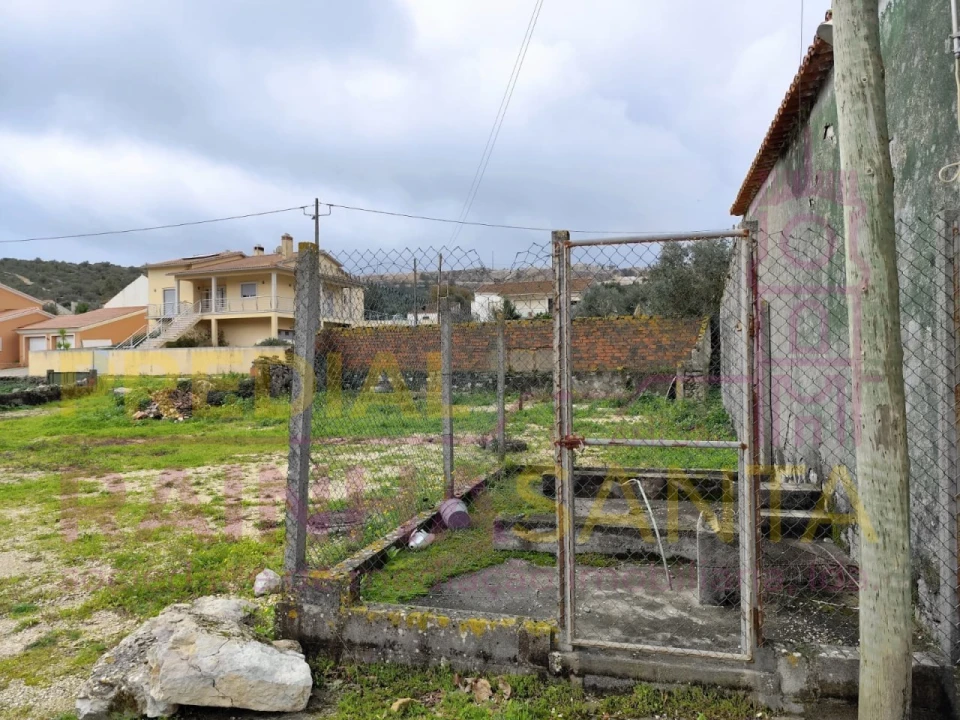 Loja para Venda em Arrimal e Mendiga Foto 12