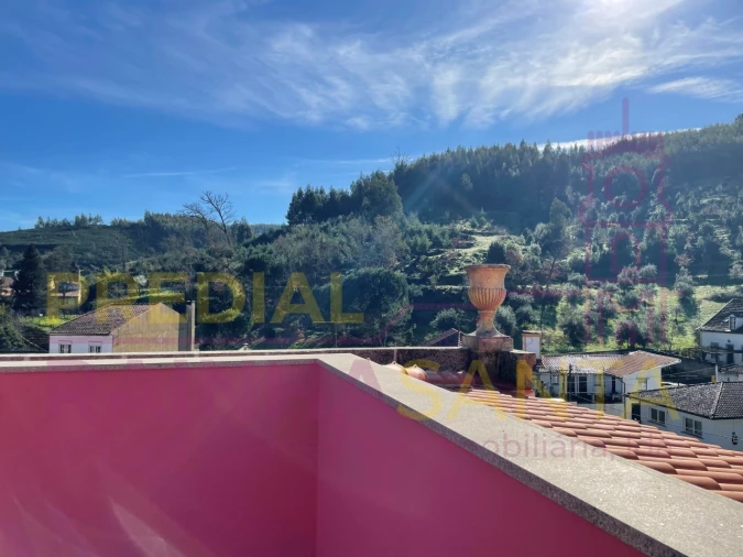 Prédio para Venda em Vila Cova de Alva e Anseriz Foto 4