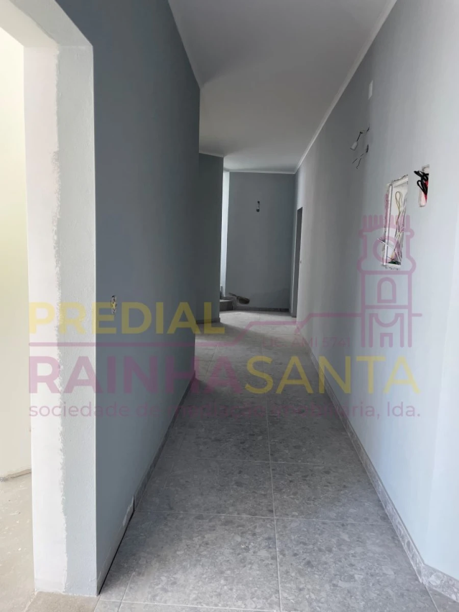 Prédio para Venda em Vila Cova de Alva e Anseriz Foto 20