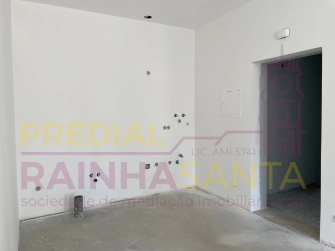 Prédio para Venda em Vila Cova de Alva e Anseriz Foto 21