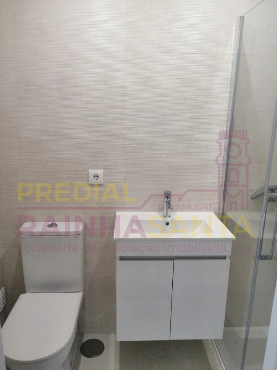 Apartamento T2 para Venda em Eiras e São Paulo de Frades Foto 6