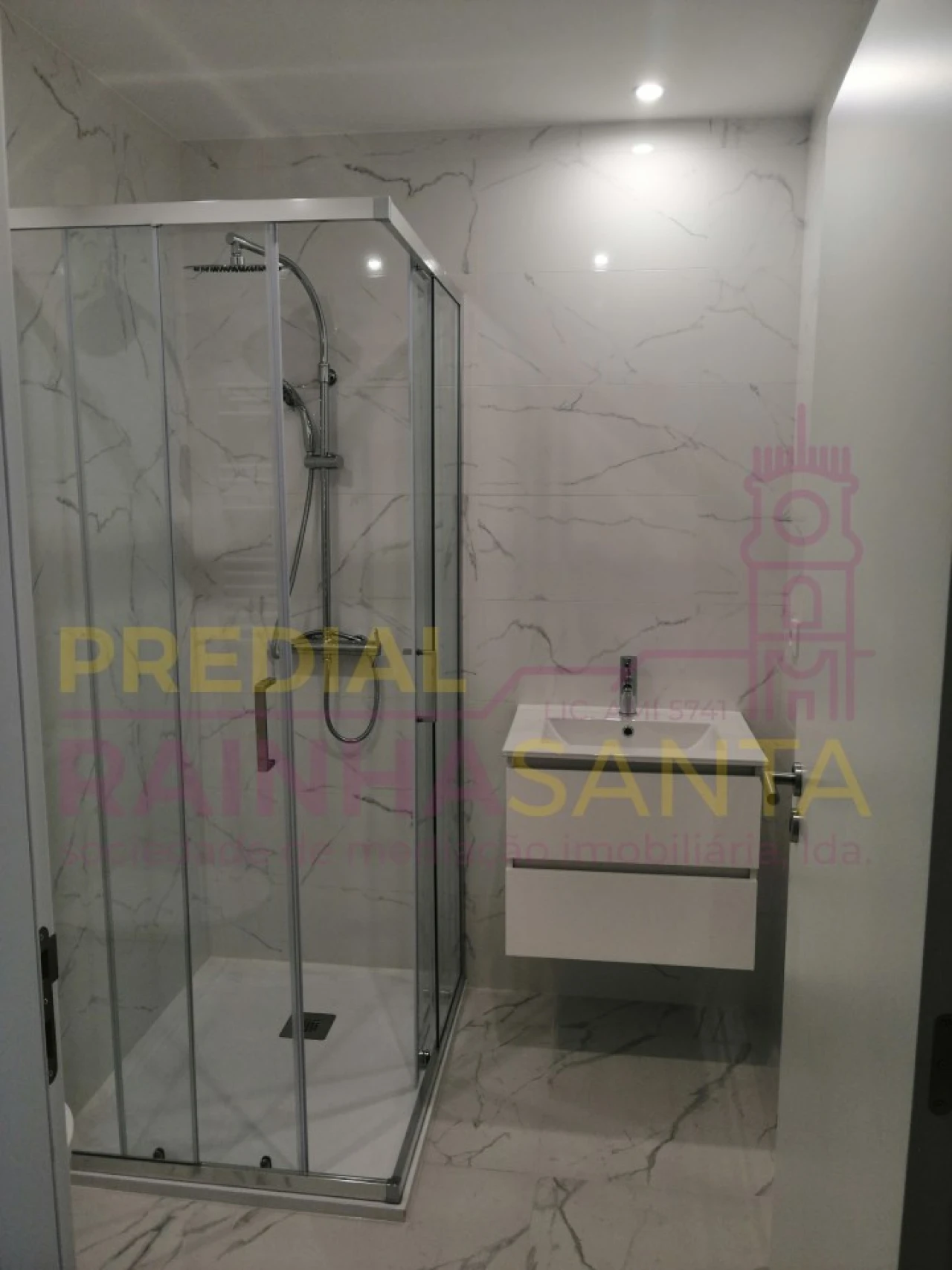 Apartamento T3 para Venda em Eiras e São Paulo de Frades Foto 12