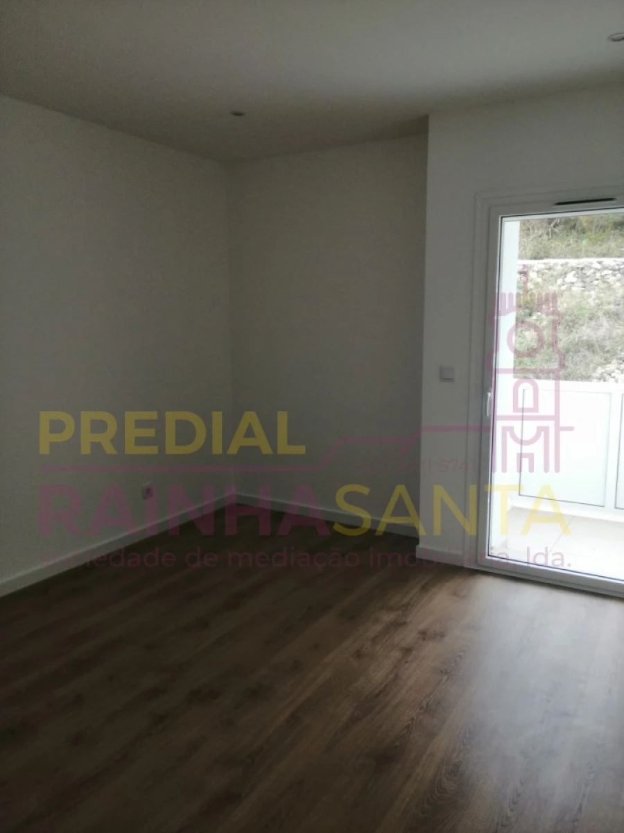 Apartamento T3 para Venda em Eiras e São Paulo de Frades Foto 11