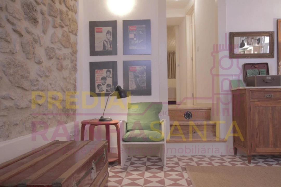 Apartamento T1 para Arrendamento em Sé Nova, Santa Cruz, Almedina e São Bartolomeu Foto 3