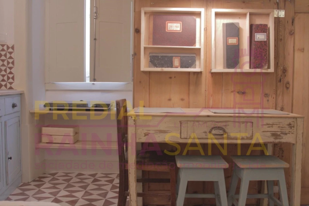 Apartamento T1 para Arrendamento em Sé Nova, Santa Cruz, Almedina e São Bartolomeu Foto 4