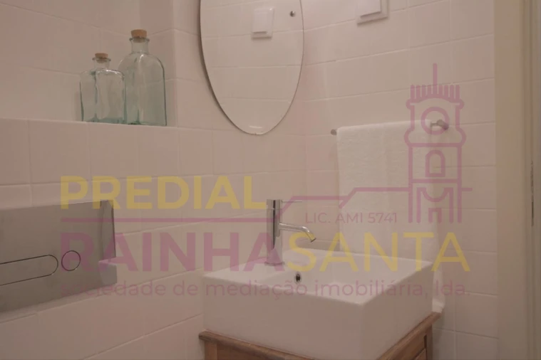 Apartamento T1 para Arrendamento em Sé Nova, Santa Cruz, Almedina e São Bartolomeu Foto 15