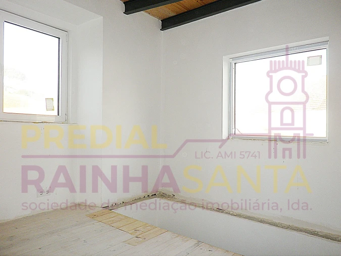 Moradia T2 para Venda em Montemor-O-Velho e Gatões Foto 12