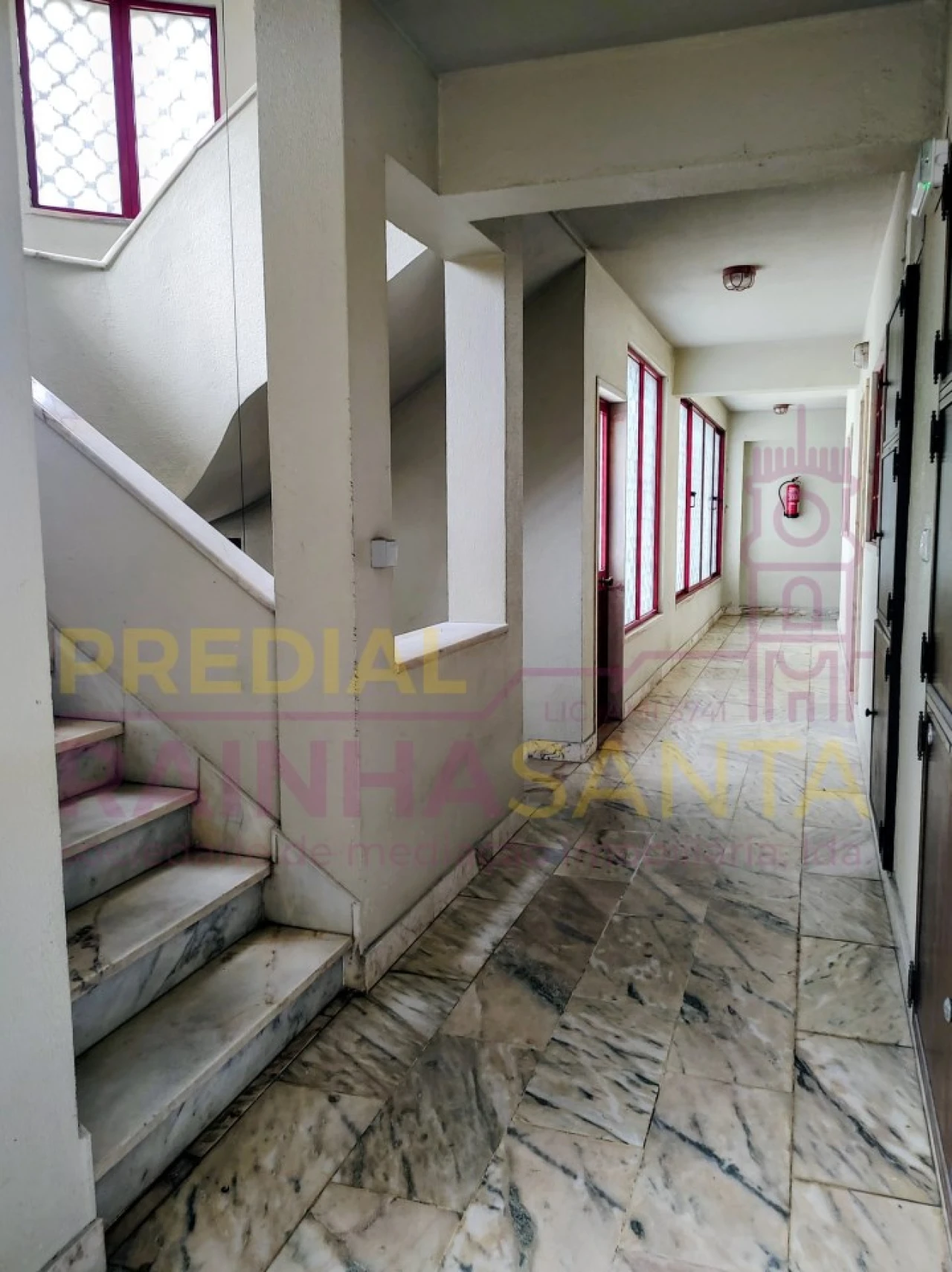 Apartamento T1 para Venda em São João das Lampas e Terrugem Foto 11