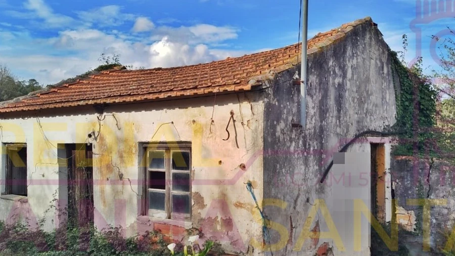 Moradia T2 para Venda em Gesteira e Brunhós