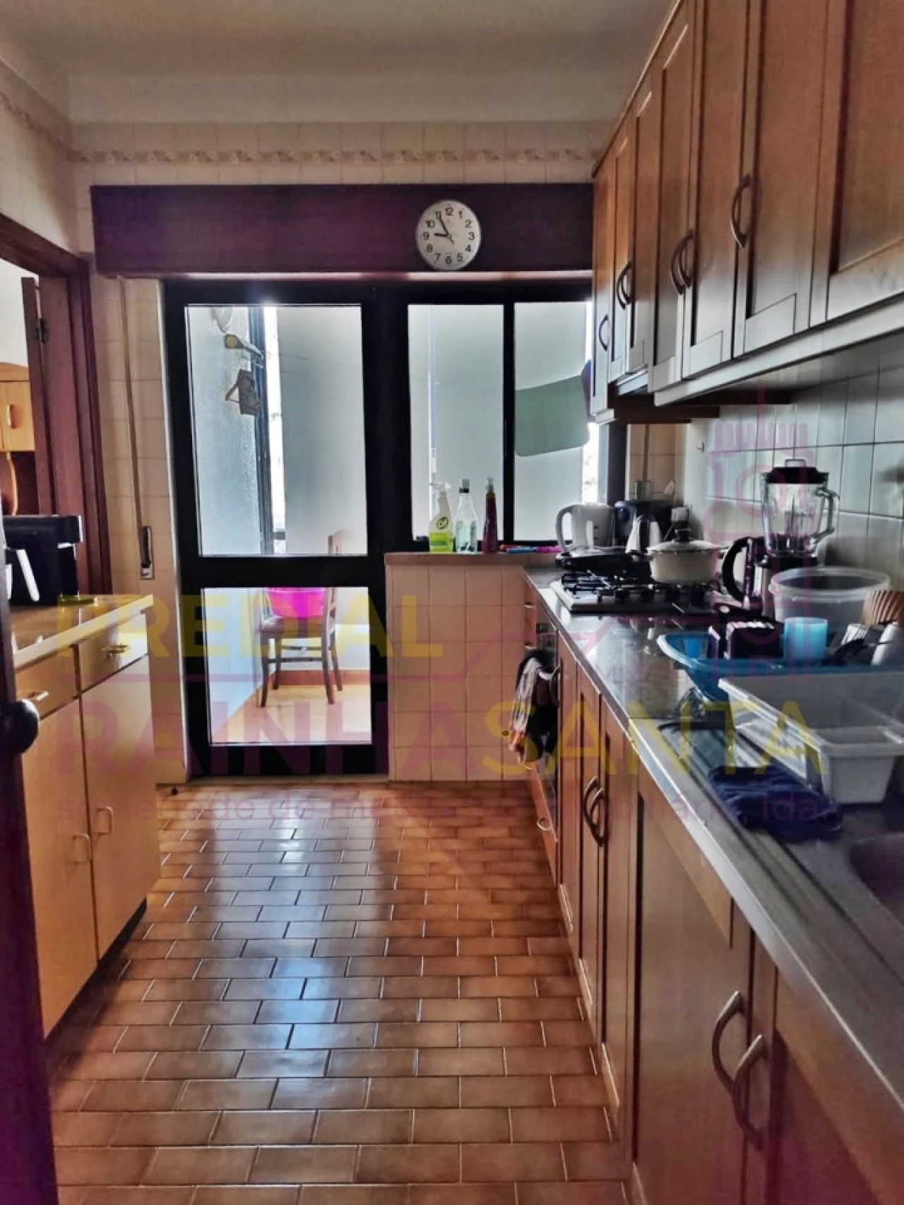 Quarto para Arrendamento em Santo Antonio dos Olivais Foto 3