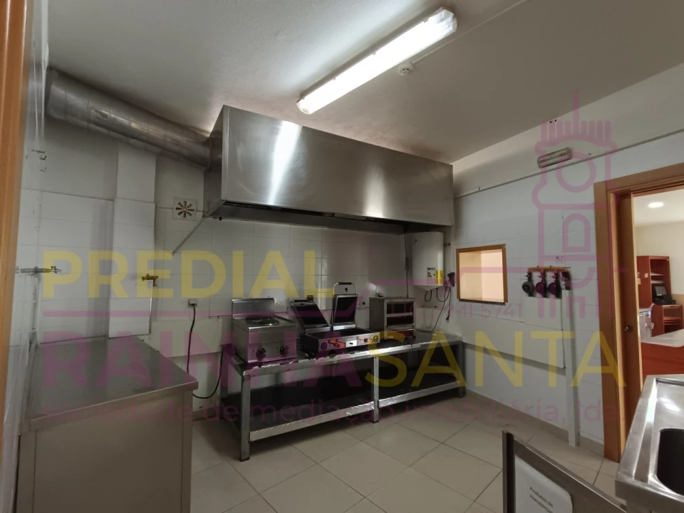 Negócio para Arrendamento em São Pedro Foto 14