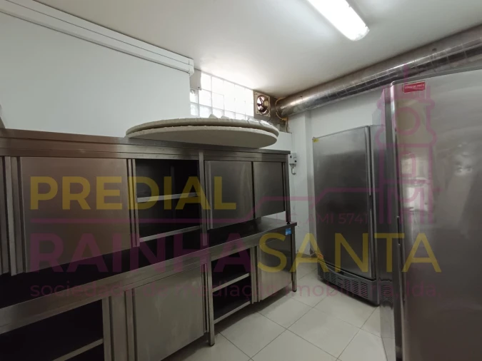 Negócio para Arrendamento em São Pedro Foto 12