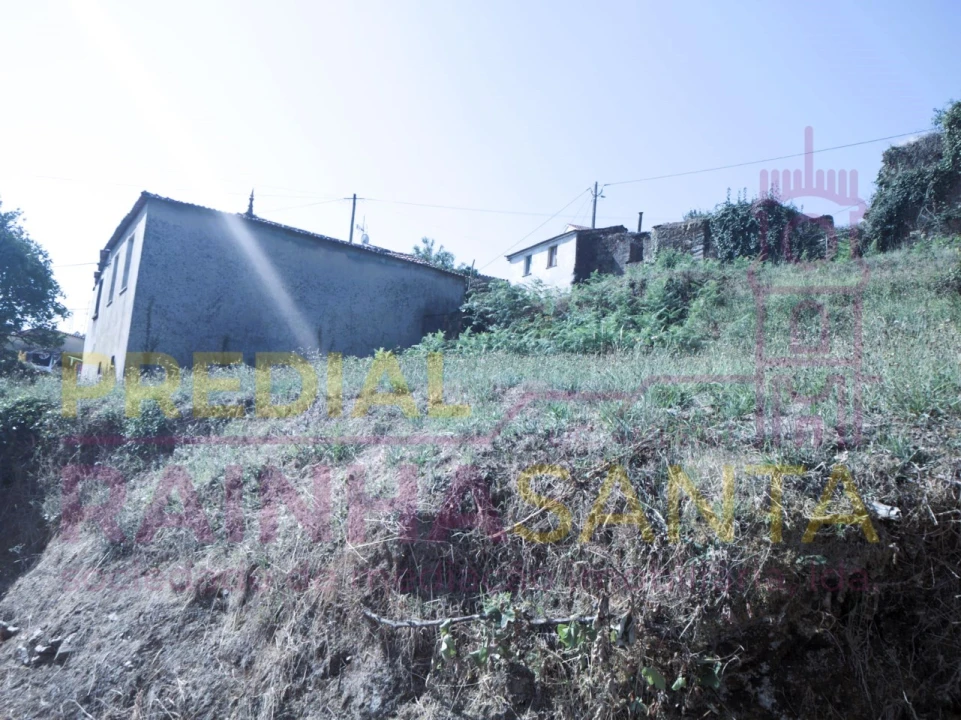 Moradia T2 para Venda em Arrifana Foto 13