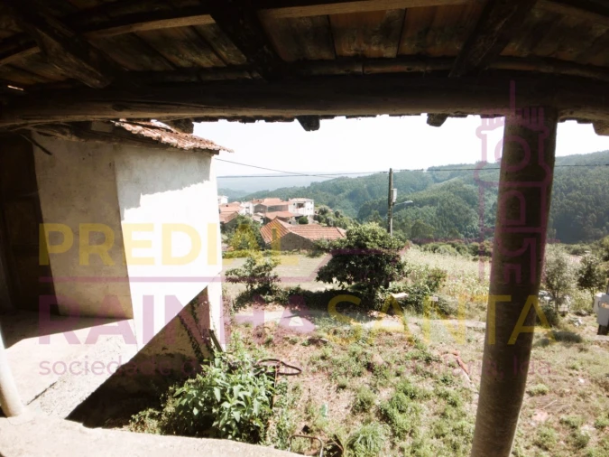 Moradia T2 para Venda em Arrifana Foto 12