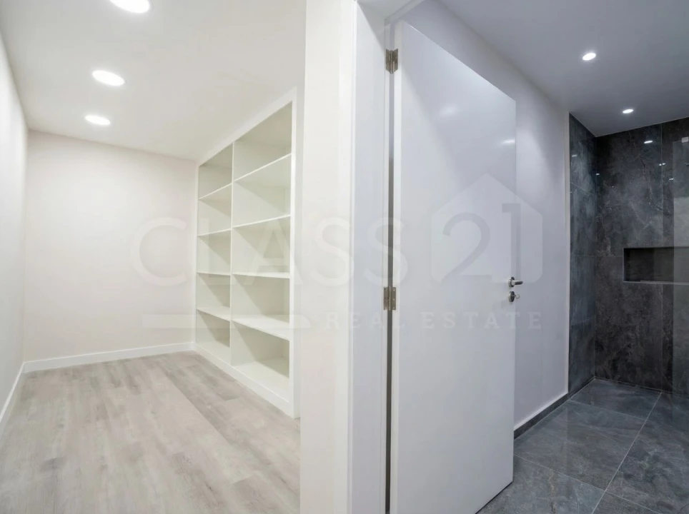 Moradia T4 para Venda em Imaculado Coração de Maria Foto 29