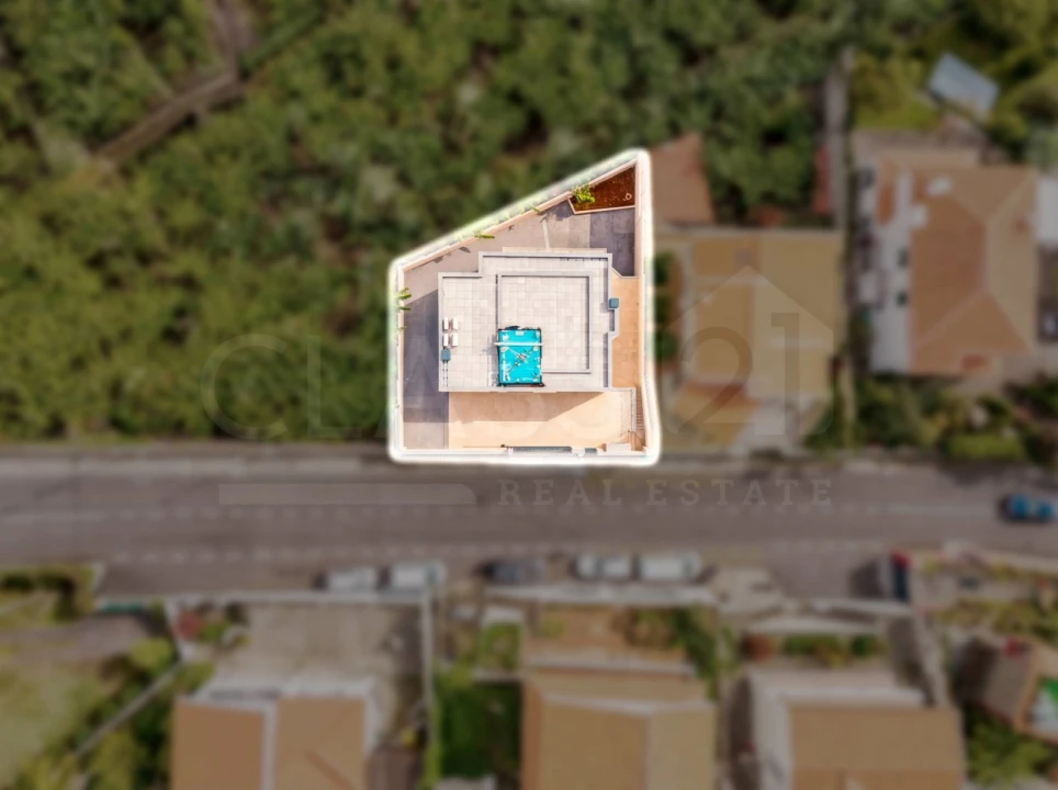 Moradia T4 para Venda em Imaculado Coração de Maria Foto 6