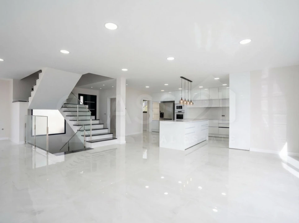 Moradia T4 para Venda em Imaculado Coração de Maria Foto 9