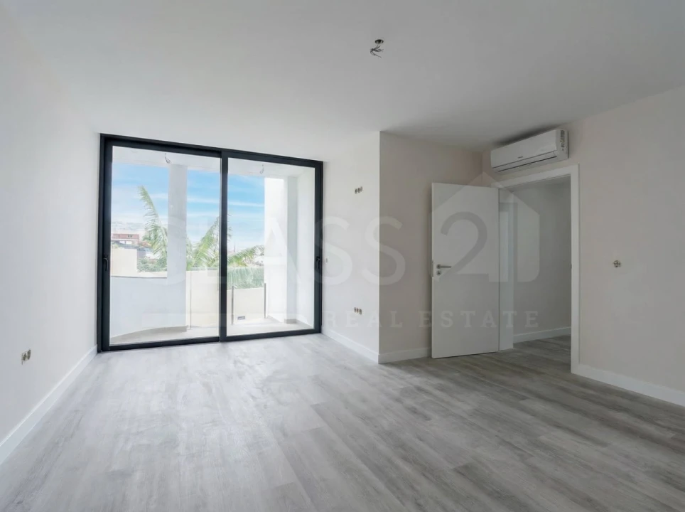 Moradia T4 para Venda em Imaculado Coração de Maria Foto 43