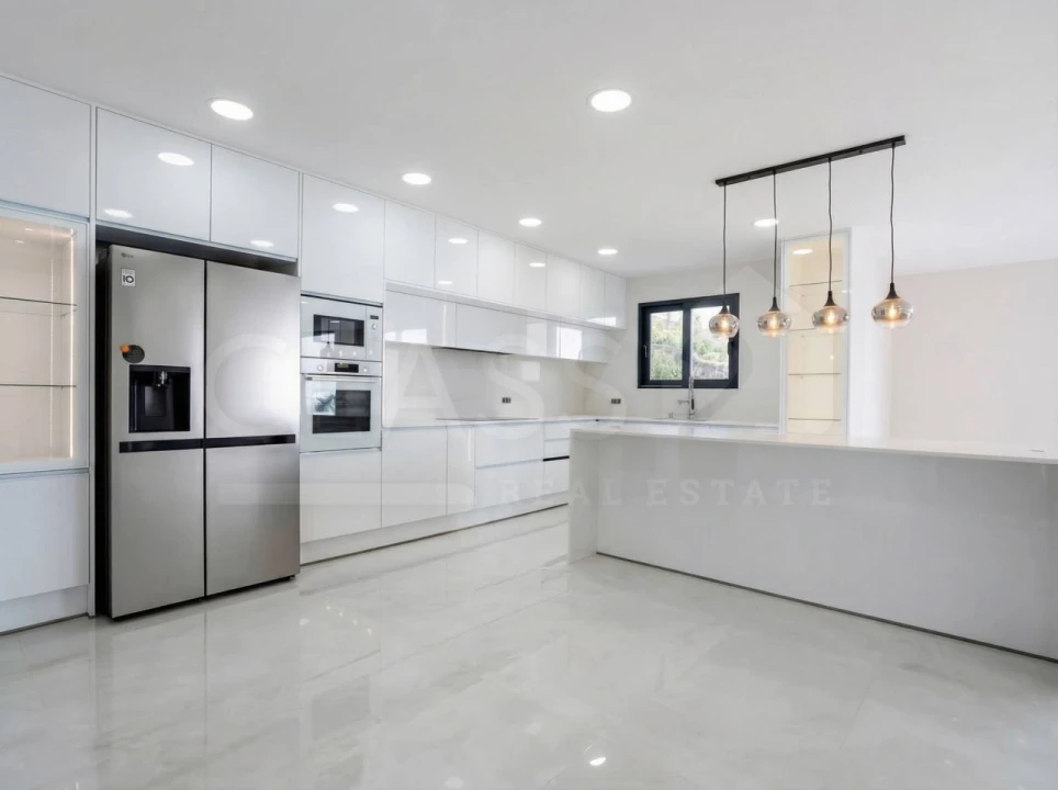 Moradia T4 para Venda em Imaculado Coração de Maria Foto 14