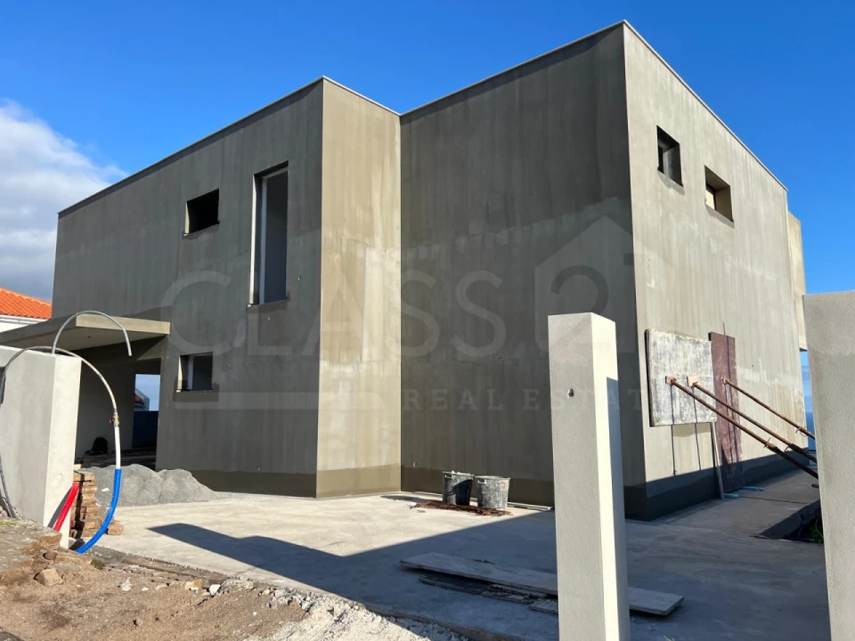 Moradia T3 para Venda em Caniço Foto 4