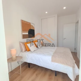 Apartamento T3 para Venda em Benfica