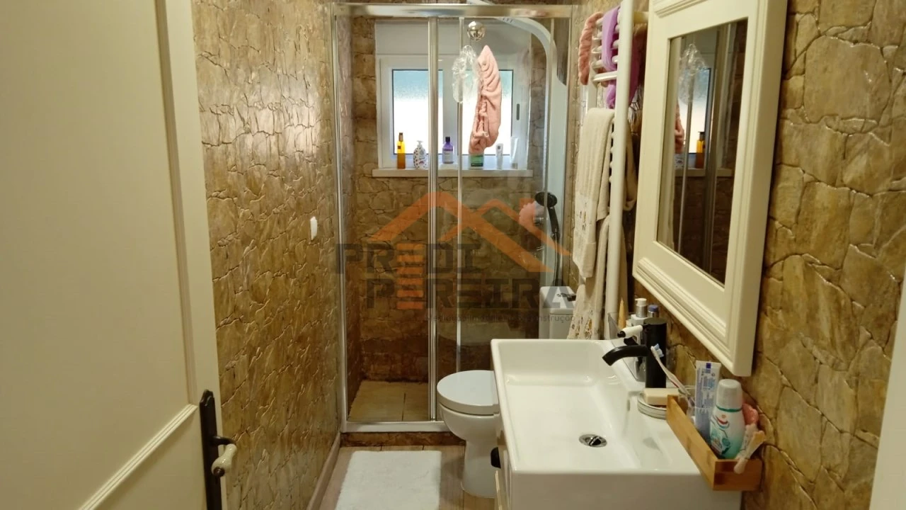 Moradia T3 para Venda em São João das Lampas e Terrugem Foto 14