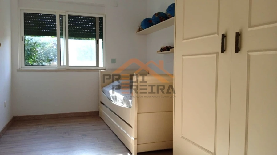 Moradia T3 para Venda em São João das Lampas e Terrugem Foto 18