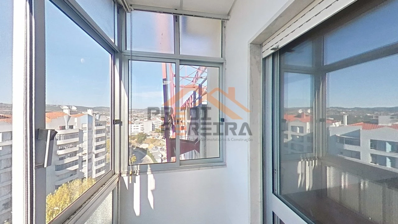 Apartamento T3 para Venda em Loures Foto 9